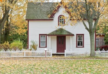 How to Prepare Your Home for the Fall Season