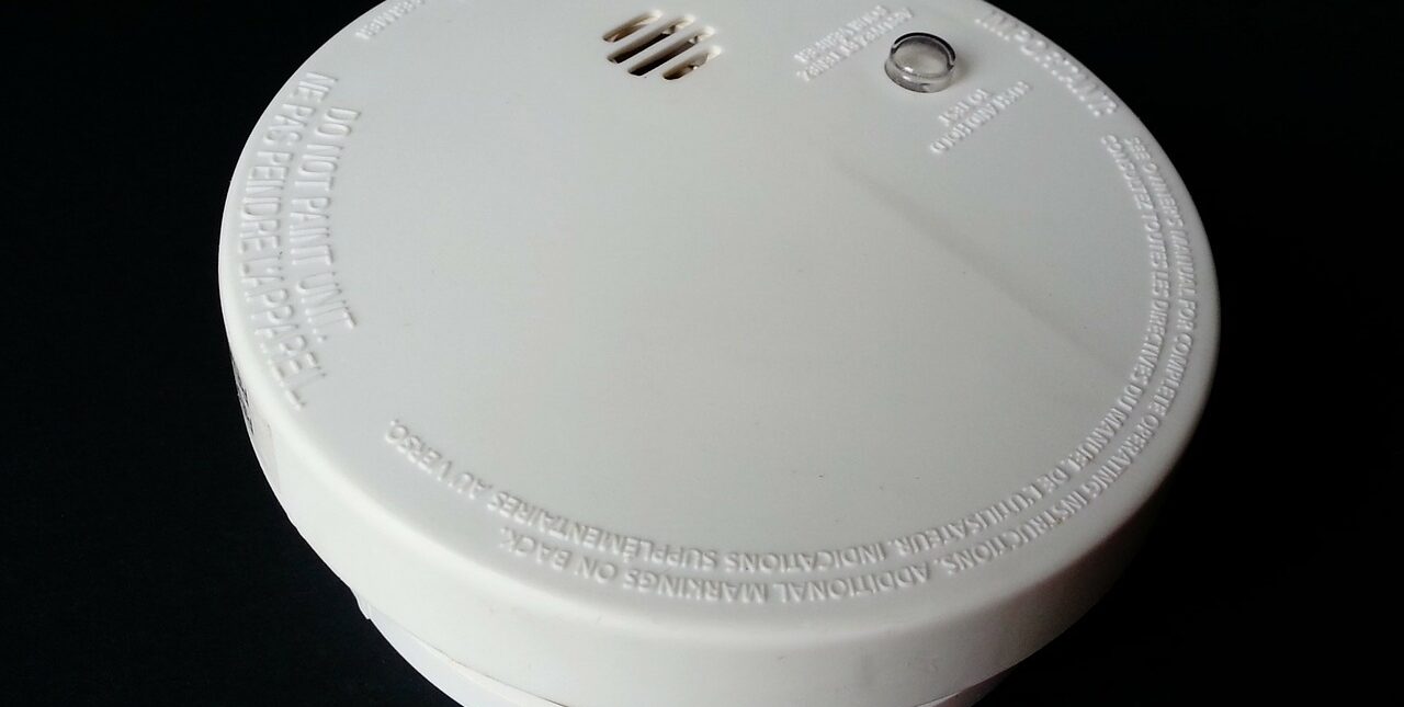 6 Mistakes to Avoid For Smoke Detector Installations